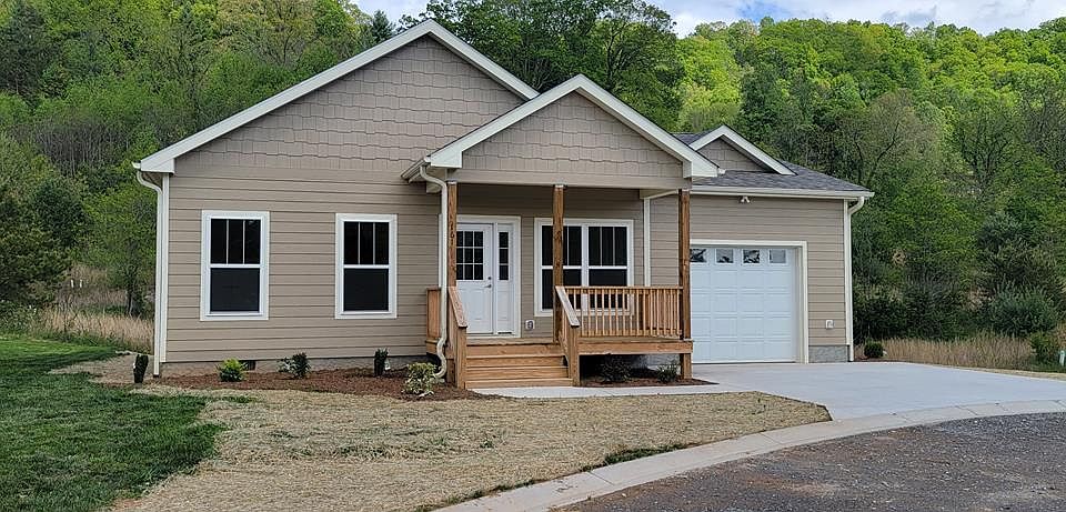 1st image of 161 Denali Ln