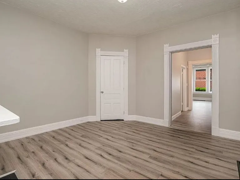 1811 Scott Blvd #1 — Photo 8