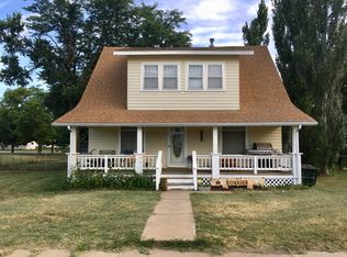 605 27th St, Wilson, KS 67490