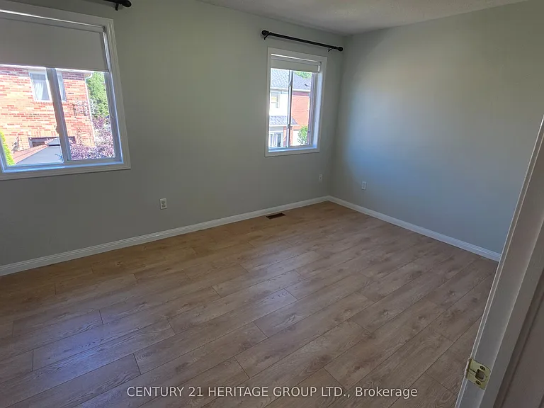 1134 Barclay Cir — Photo 11