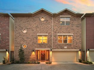 526 W Cross Dr, Houston, TX 77018