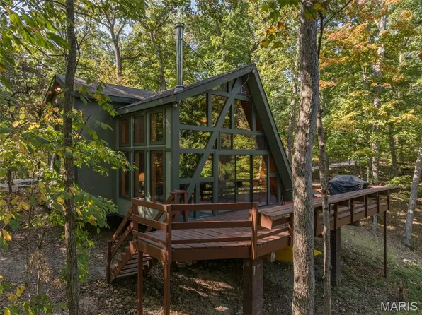 377 W Wanderfern Circle Dr, Innsbrook, MO 63390