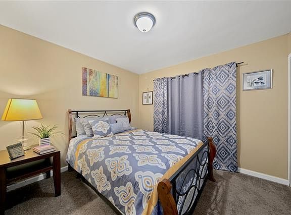 2nd image of 2461 56th St #A