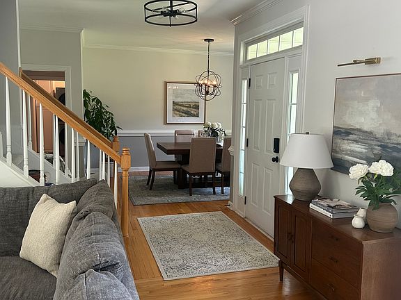 3rd image of 5220 Winfree Ln