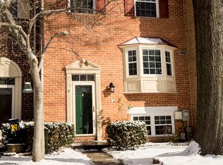 8 Valley Ridge Loop, Cockeysville, MD 21030