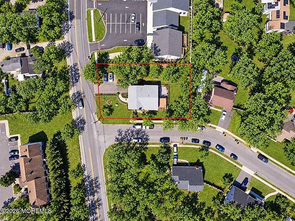 3rd image of 271 Joe Parker Road