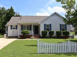 5012 Stardust Dr, Durham, NC 27712