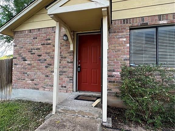 2nd image of 11901 Swearingen Dr APT 65M
