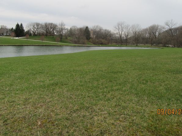 274 Bridlewood Ln, Valparaiso, IN 46385