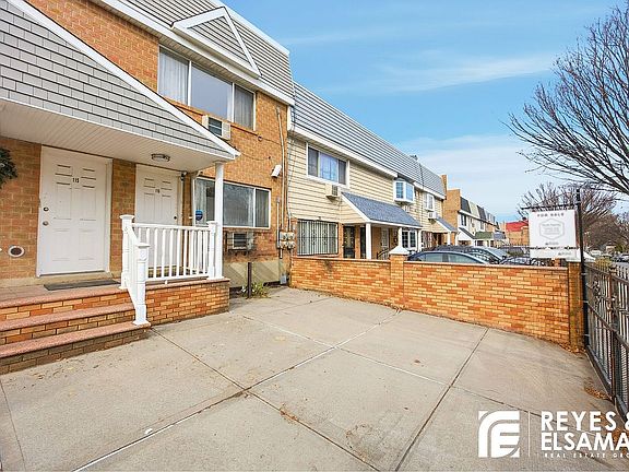 2nd image of 115 George St