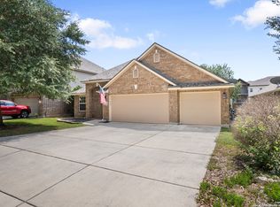 10728 Barnsford Ln, Helotes, TX 78023