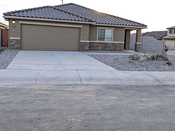 2nd image of 2581 N McDonald Ln