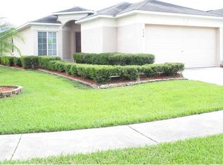 536 Scarlet Maple Ct, Plant City, FL 33563