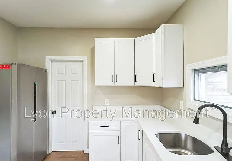 25 Slade St — Photo 1