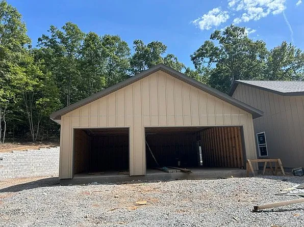 617 Mc 2220, Huntsville, AR 72740