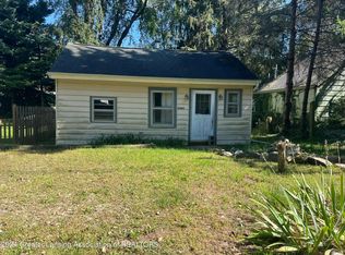 15497 Webster Rd, Bath, MI 48808