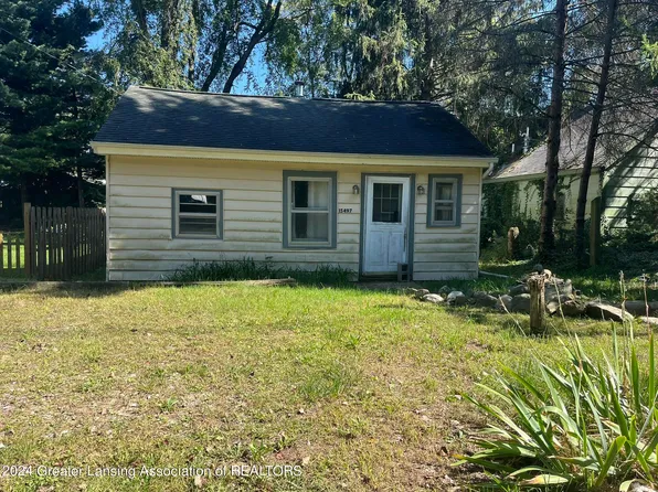 15497 Webster Rd, Bath, MI 48808