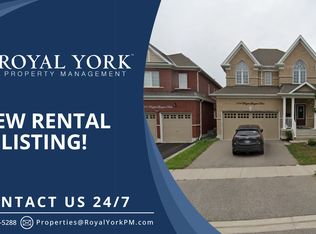 1704 Douglas Langtree Dr #2, Oshawa, ON L1K 0X3