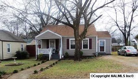 1st image of 4013 Cypress Ave SW
