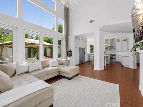 6 Coffeeberry Ct, Coto De Caza, CA 92679