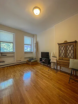 Rented by Brown Harris Stevens | media 7