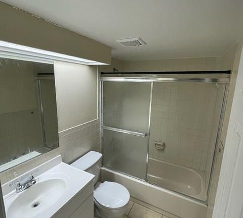 4th image of 6601 N Nebraska Ave #4