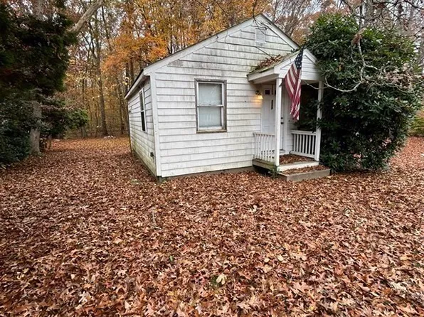 329 Tickle Rd, Westport, MA 02790