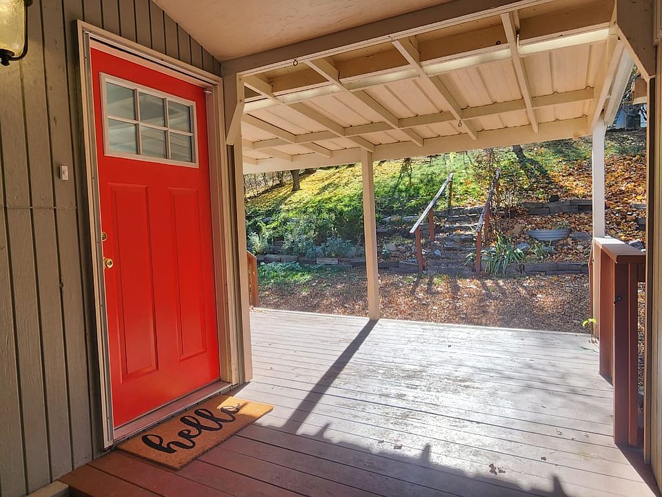 1st image of 2215 E Vista Dr