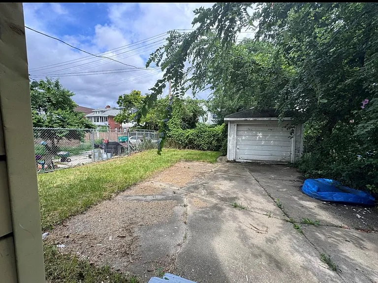 13592 Monica St — Photo 6