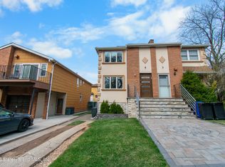 5 Walcott Ave, Staten Island, NY