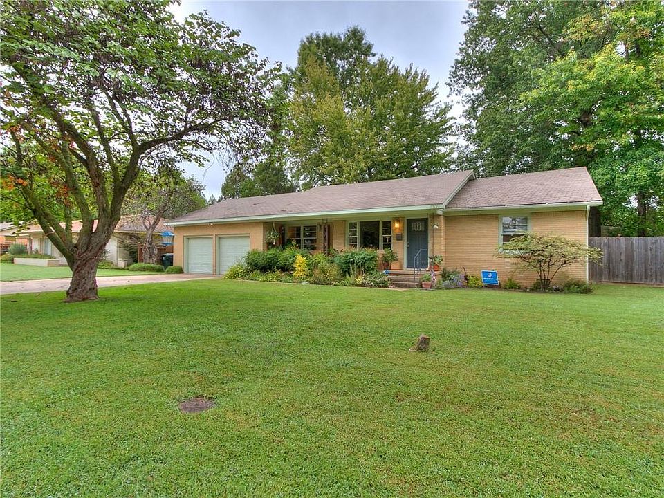 1st image of 1309 Sunset Dr
