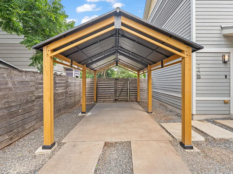 720 Pedernales St #B — Photo 29