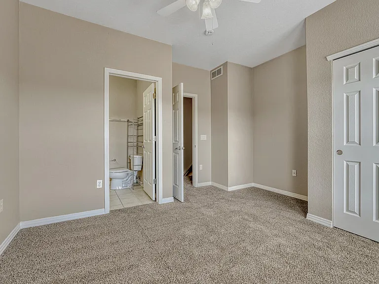9558 Pearl Cir #105 — Photo 16