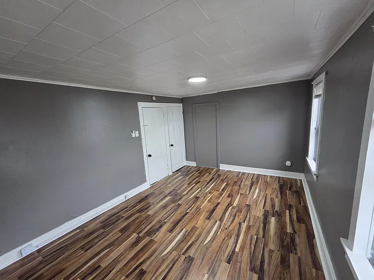 119 Prospect St — Photo 16