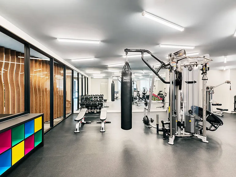 Fitness Center(033) 4732 LM