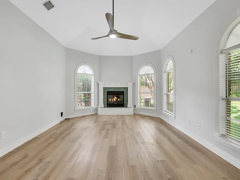 360 Highland Oaks Cir — Photo 21