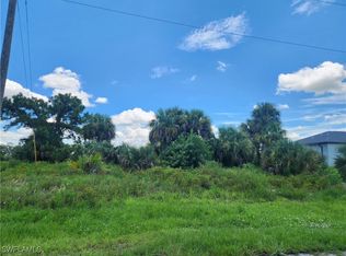 8029 Salem Cir, Labelle, FL 33935