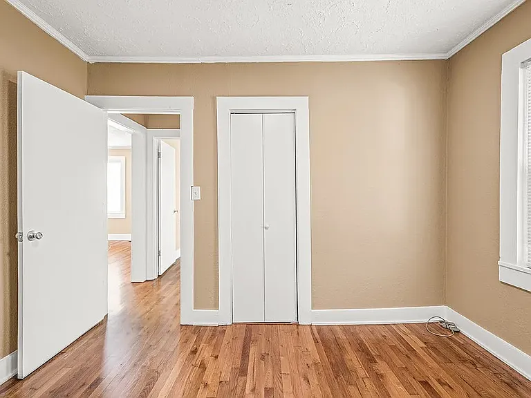 228 Wagoner St — Photo 15