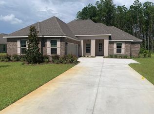 207 Constellation Ave, Freeport, FL 32439