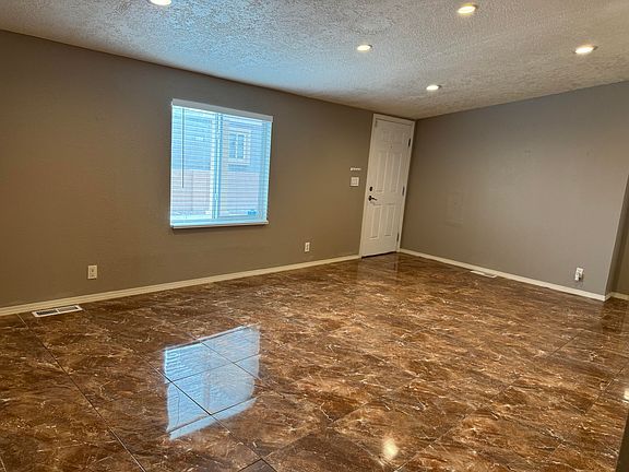 4th image of 3845 Villa Serena Pl SW