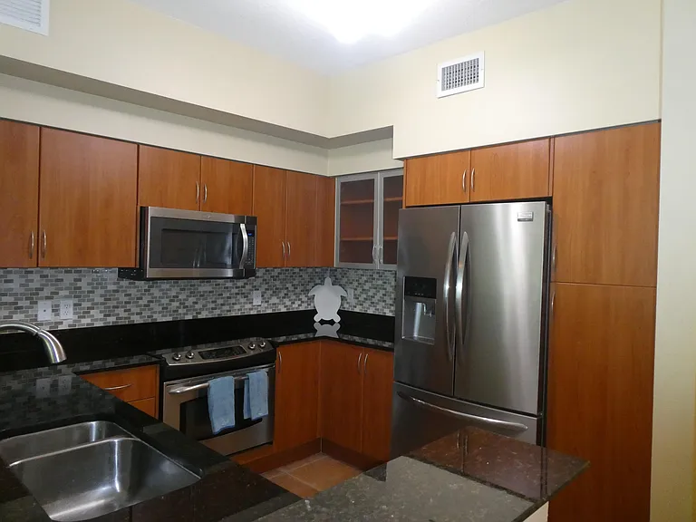 804 E Windward Way #211 — Photo 9