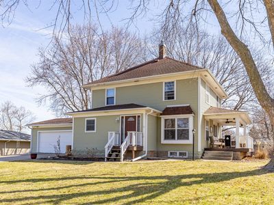 200 E 9th St, Pella, IA, 50219