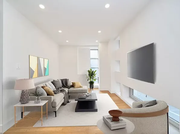 157 Lexington Avenue image 1 of 6