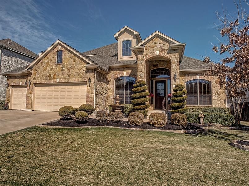 1st image of 2610 Moray Ln