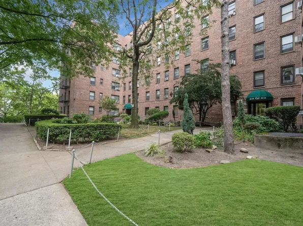 62-19 53rd Avenue #6K, Maspeth, NY 11378