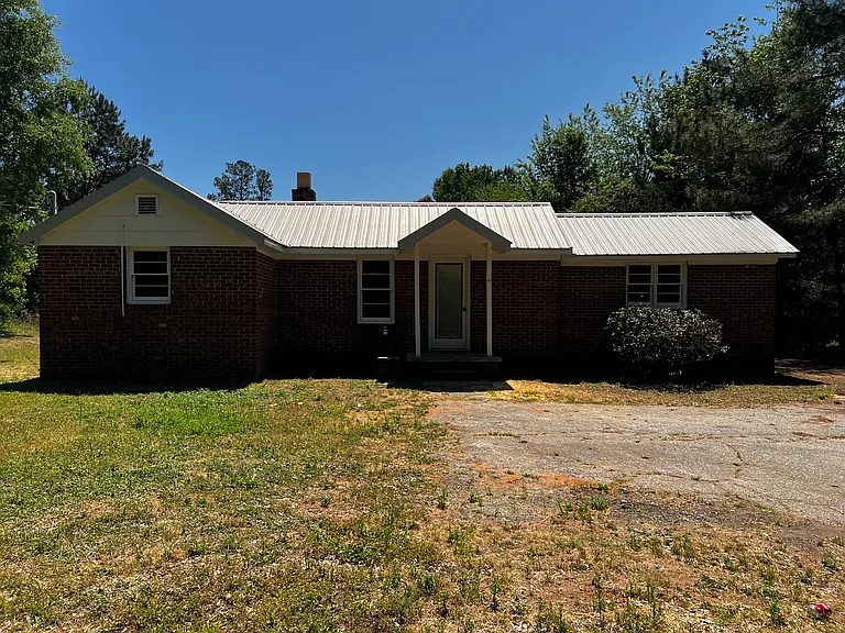 151 Redland Ranch Rd — Photo 1