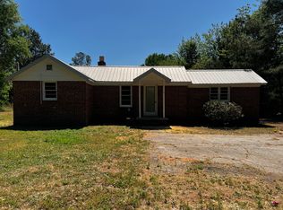 151 Redland Ranch Rd, Walhalla, SC 29691