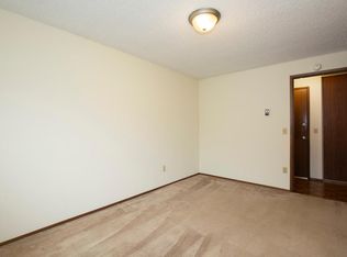 1819 3rd Ave W #3, Seattle, WA 98119