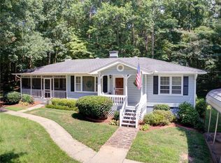 8200 Bow Trl, Woodstock, GA 30188