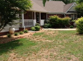 336 Hope Dr, Comer, GA 30629